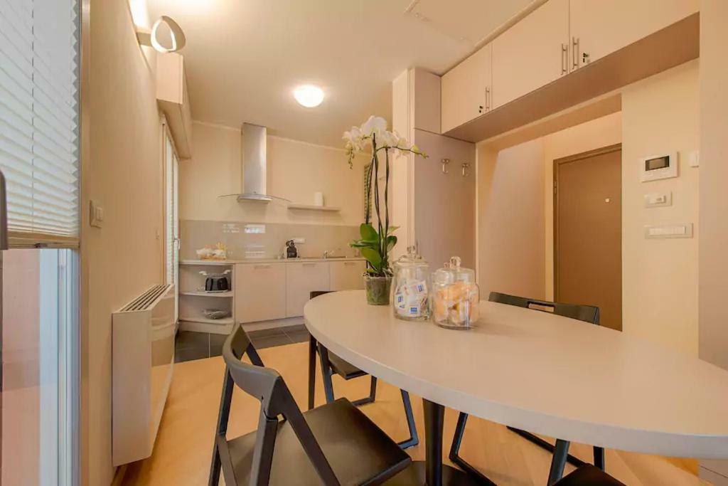 Bologna Altana Deluxe Διαμέρισμα Εξωτερικό φωτογραφία